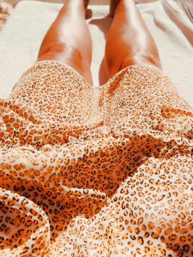 धूप से हुए कालेपन को हटाने के 10 सबसे आसान तरीके: आज ही अपनाएं